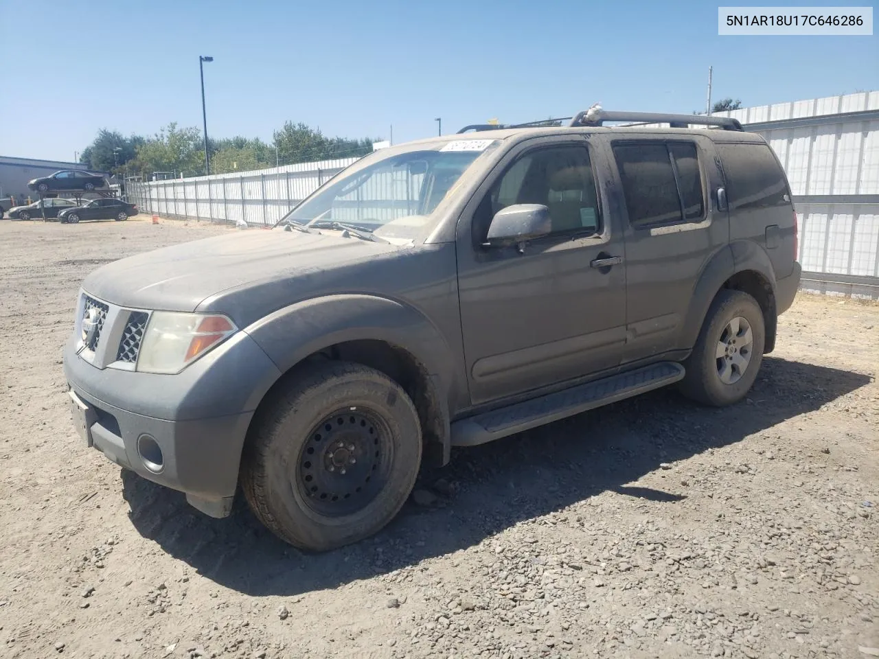 5N1AR18U17C646286 2007 Nissan Pathfinder Le