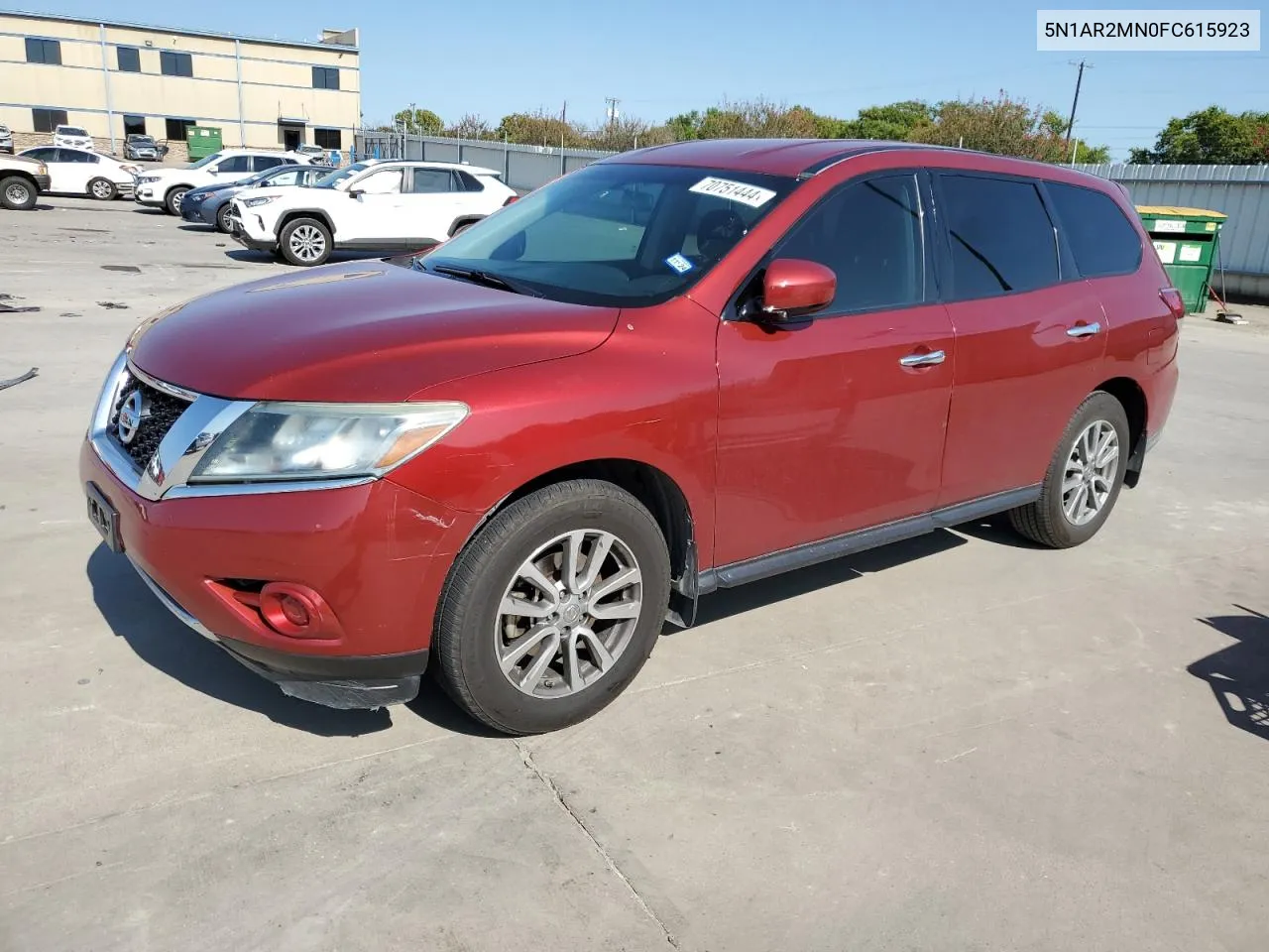 2015 Nissan Pathfinder S VIN: 5N1AR2MN0FC615923 Lot: 70751444