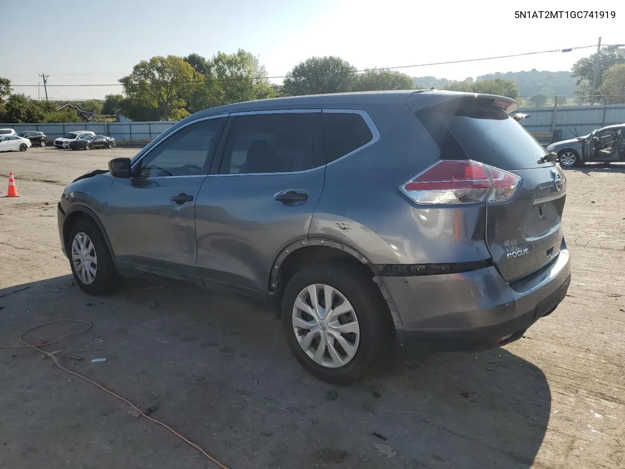 2016 Nissan Rogue S VIN: 5N1AT2MT1GC741919 Lot: 68075104