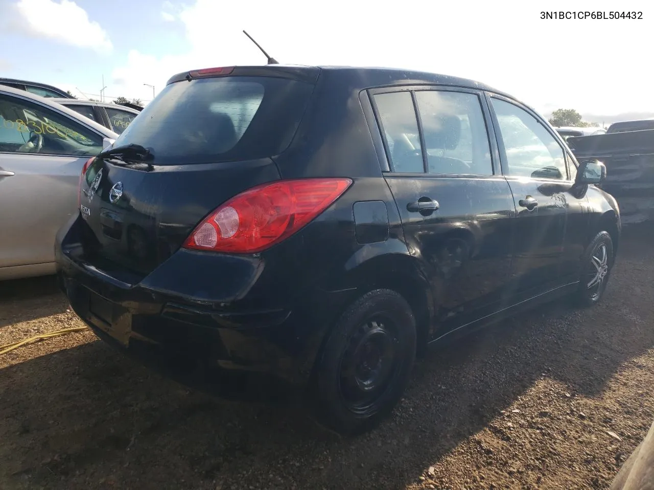 3N1BC1CP6BL504432 2011 Nissan Versa S