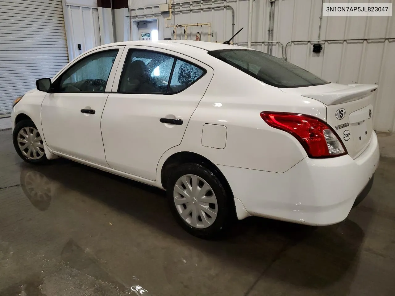 2018 Nissan Versa S VIN: 3N1CN7AP5JL823047 Lot: 65686594