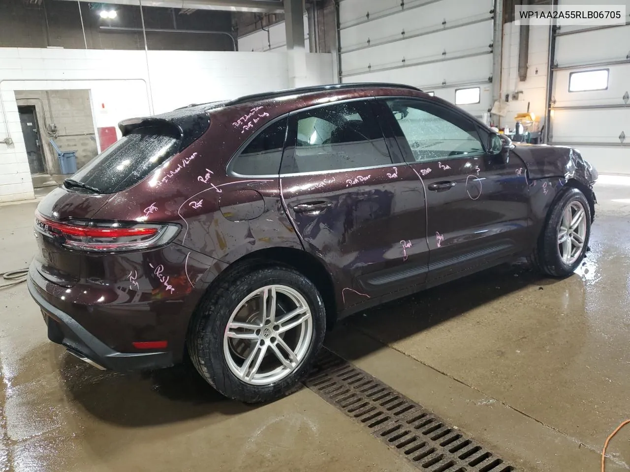 2024 Porsche Macan Base VIN: WP1AA2A55RLB06705 Lot: 71499804