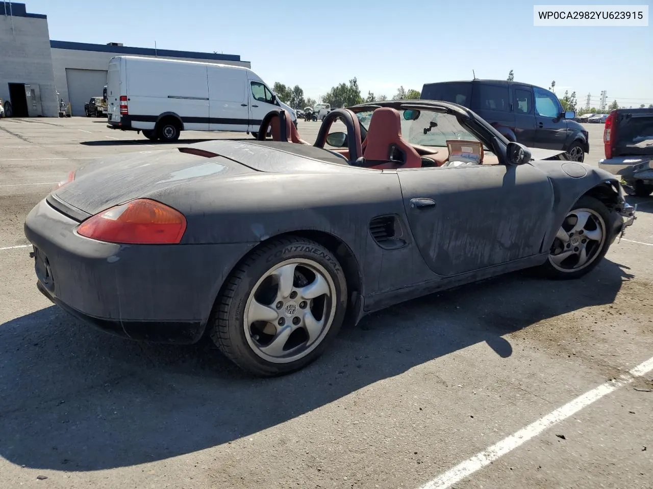 WP0CA2982YU623915 2000 Porsche Boxster