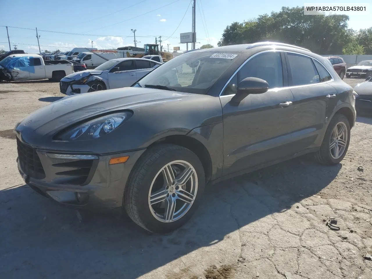 2016 Porsche Macan S VIN: WP1AB2A57GLB43801 Lot: 69216204