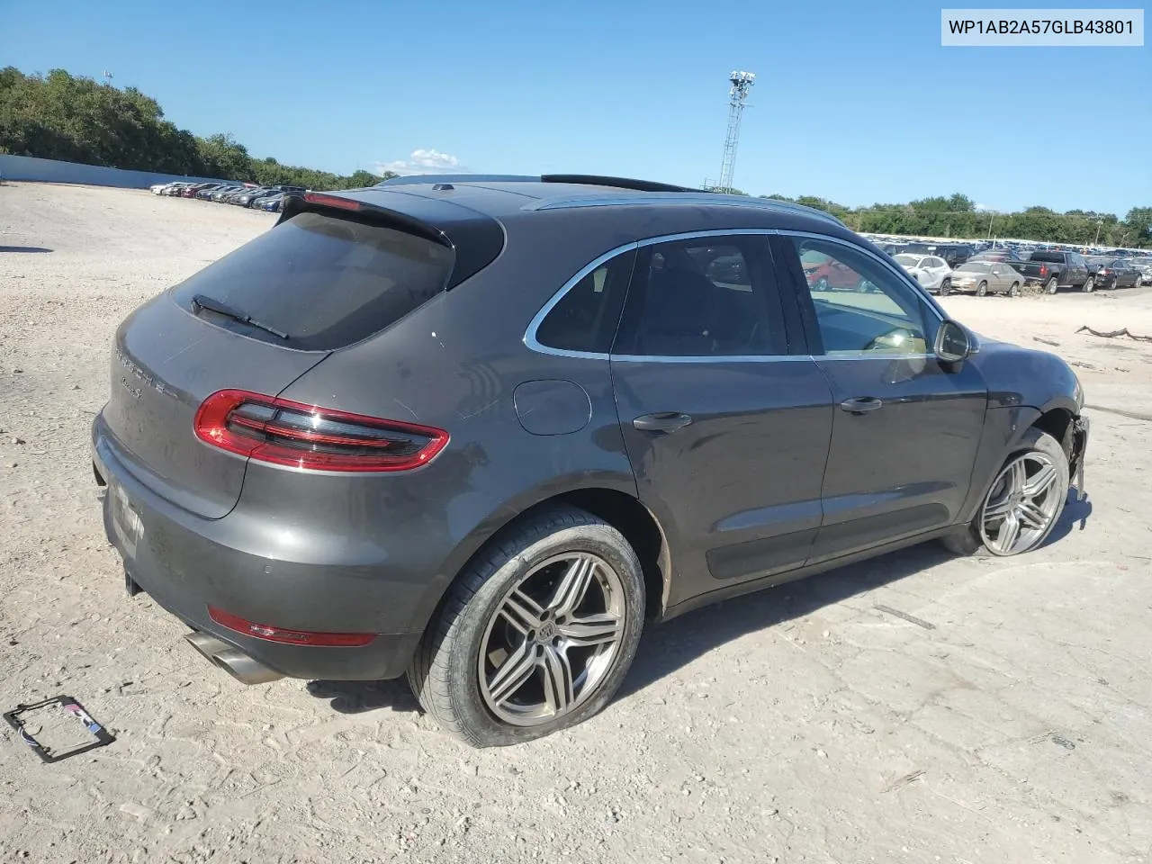 WP1AB2A57GLB43801 2016 Porsche Macan S