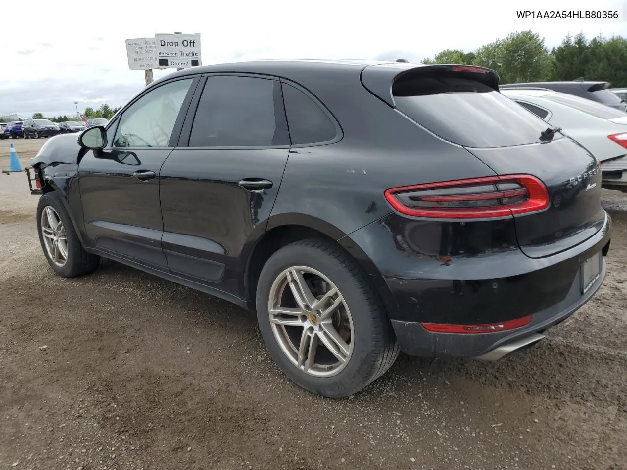 WP1AA2A54HLB80356 2017 Porsche Macan