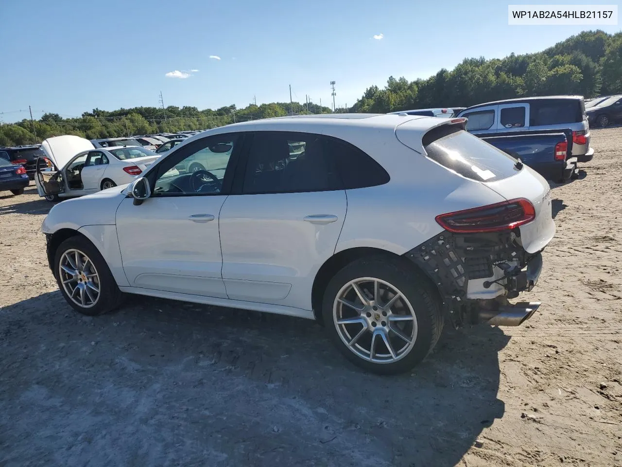 2017 Porsche Macan S VIN: WP1AB2A54HLB21157 Lot: 70872164