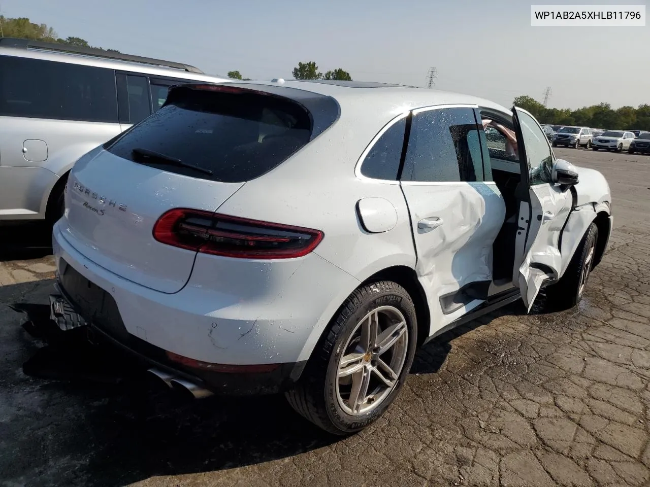 2017 Porsche Macan S VIN: WP1AB2A5XHLB11796 Lot: 71012104