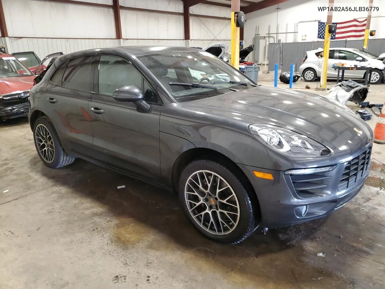 2018 Porsche Macan S VIN: WP1AB2A56JLB36779 Lot: 71589044