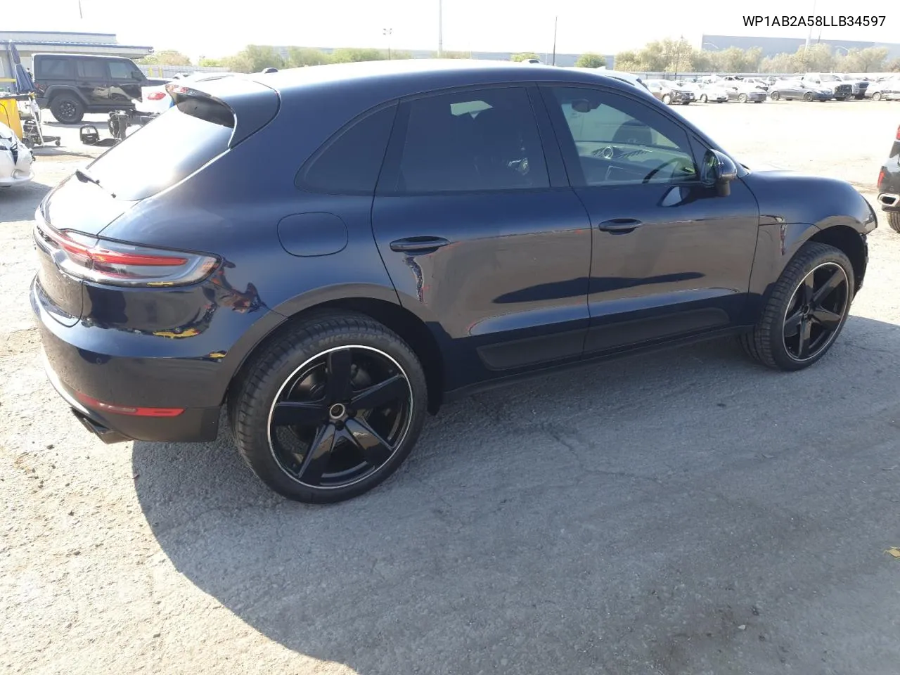 WP1AB2A58LLB34597 2020 Porsche Macan S