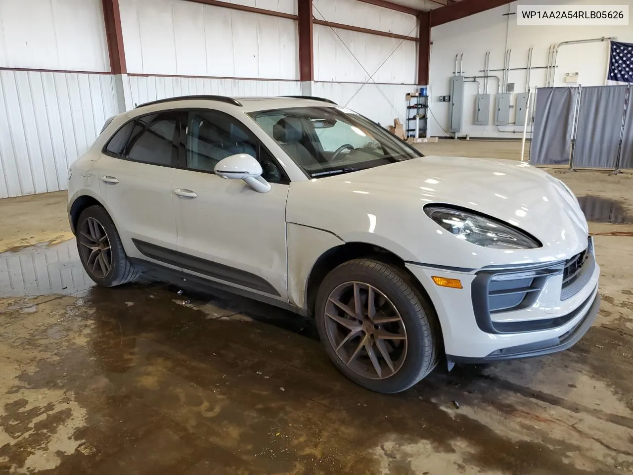 2024 Porsche Macan Base VIN: WP1AA2A54RLB05626 Lot: 70775434