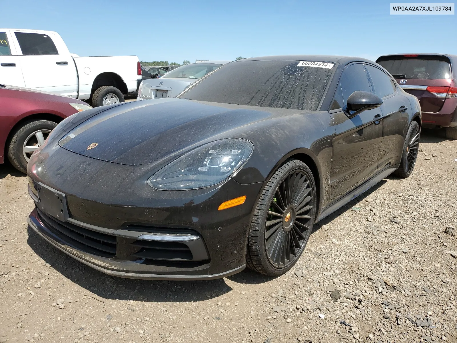 WP0AA2A7XJL109784 2018 Porsche Panamera 4