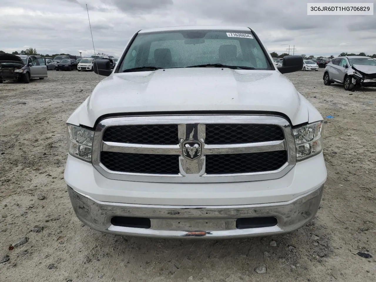 2017 Ram 1500 St VIN: 3C6JR6DT1HG706829 Lot: 71630854