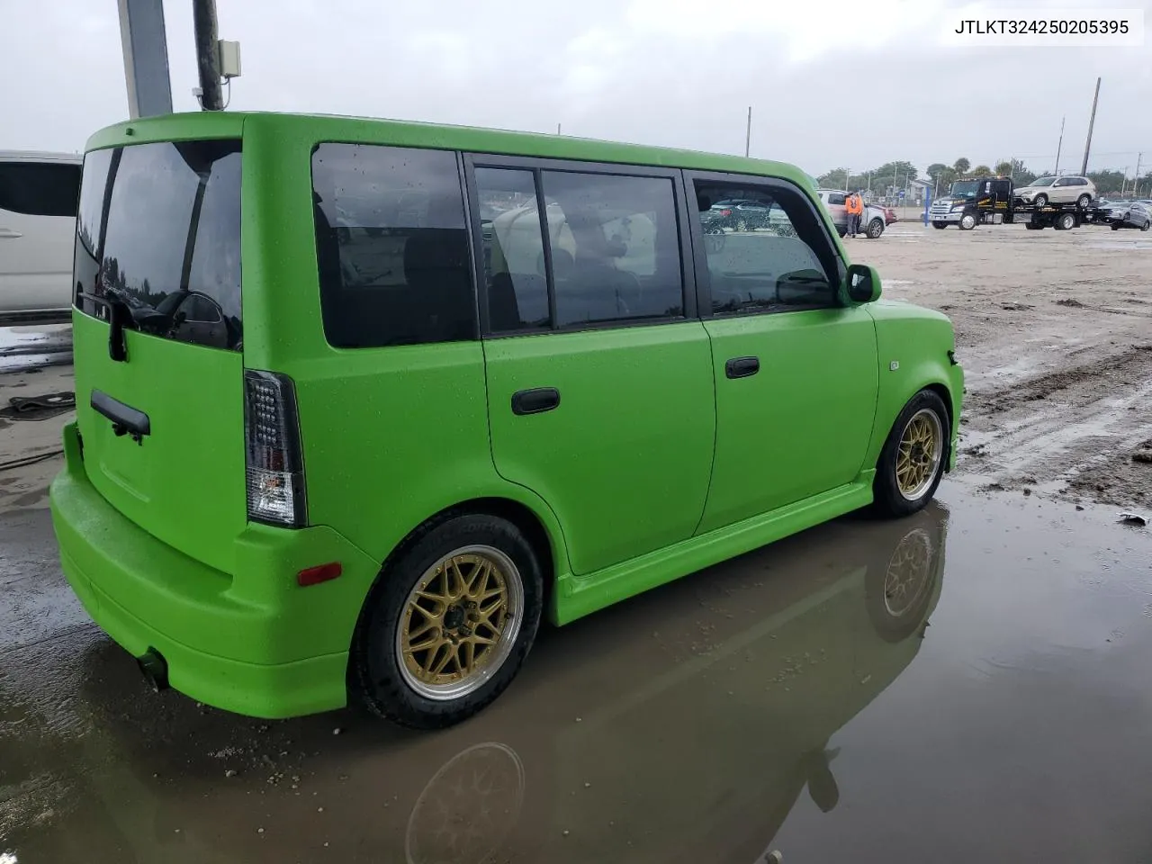 JTLKT324250205395 2005 Toyota Scion Xb