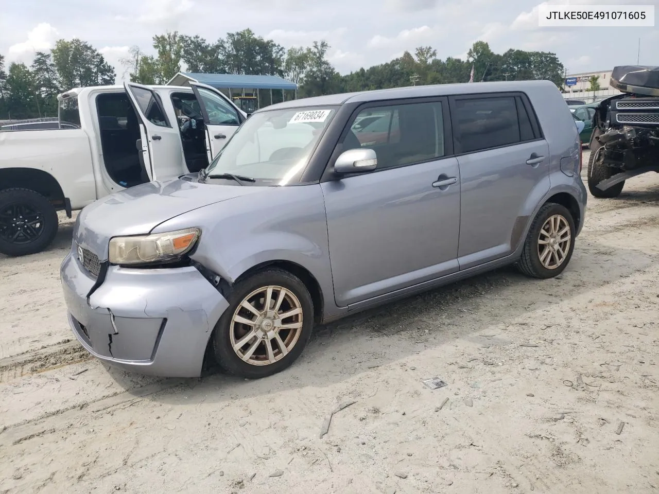 2009 Toyota Scion Xb VIN: JTLKE50E491071605 Lot: 67169034