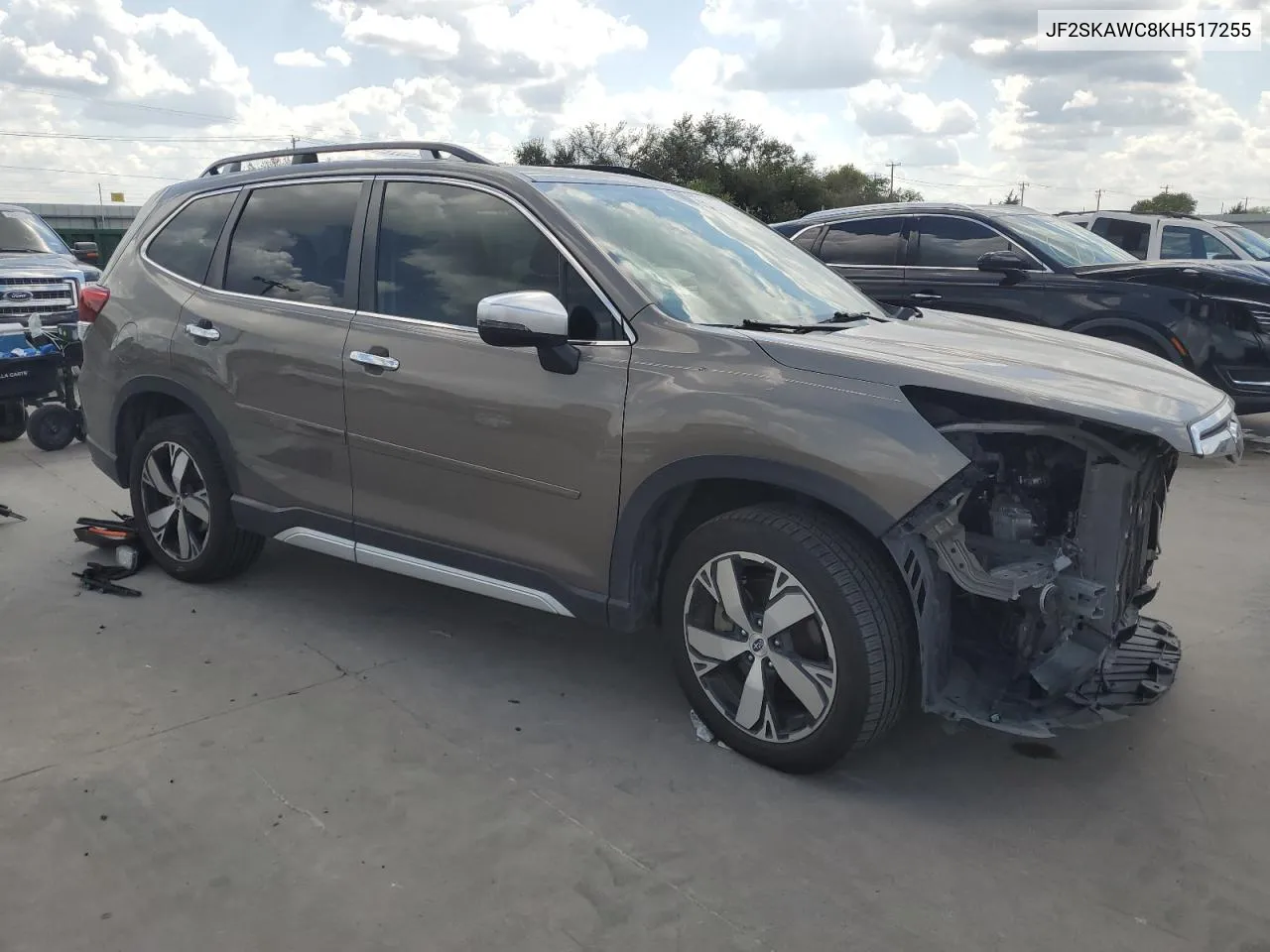 2019 Subaru Forester Touring VIN: JF2SKAWC8KH517255 Lot: 71798994