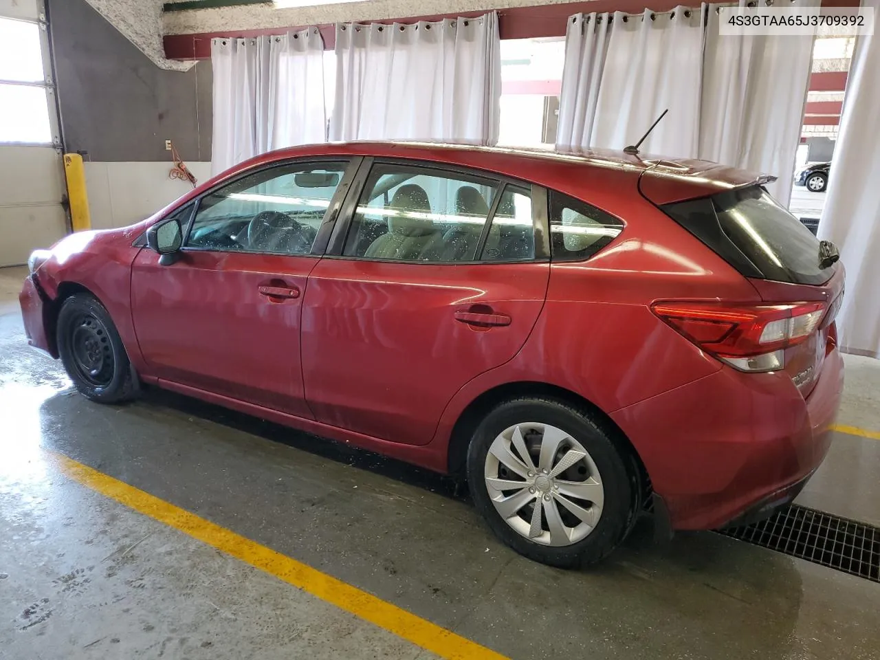 4S3GTAA65J3709392 2018 Subaru Impreza