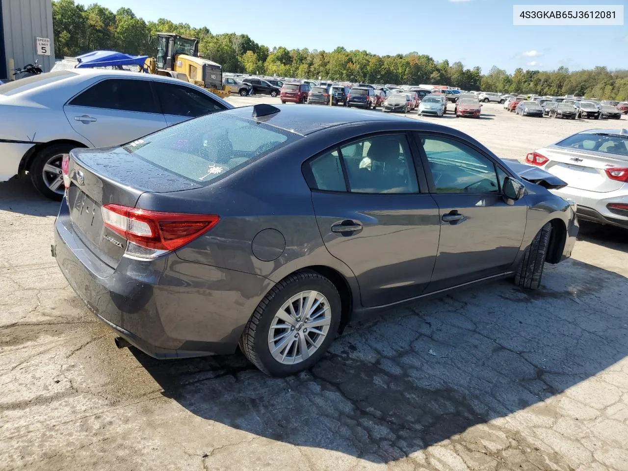 2018 Subaru Impreza Premium VIN: 4S3GKAB65J3612081 Lot: 72041354