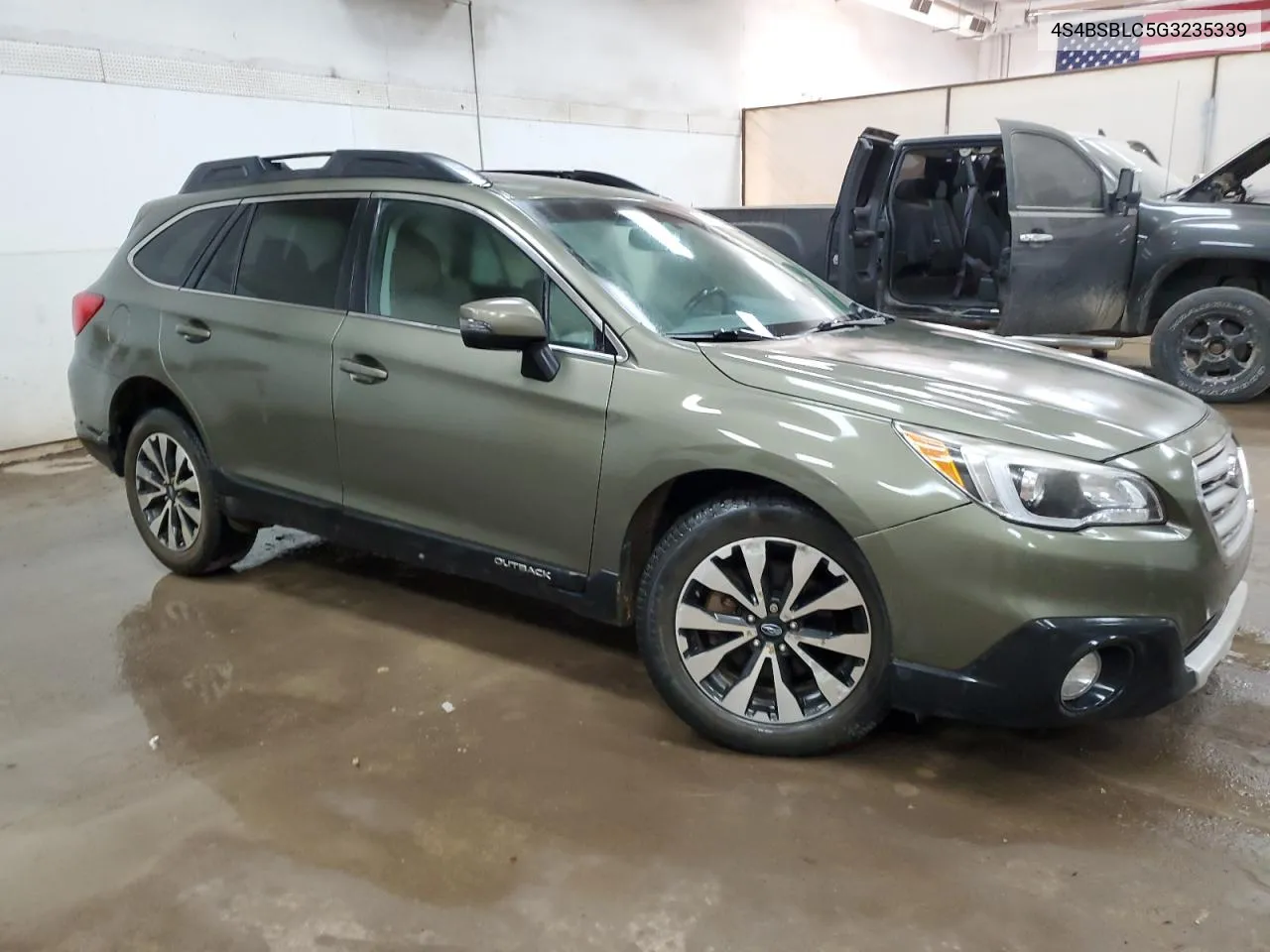 2016 Subaru Outback 2.5I Limited VIN: 4S4BSBLC5G3235339 Lot: 70786564