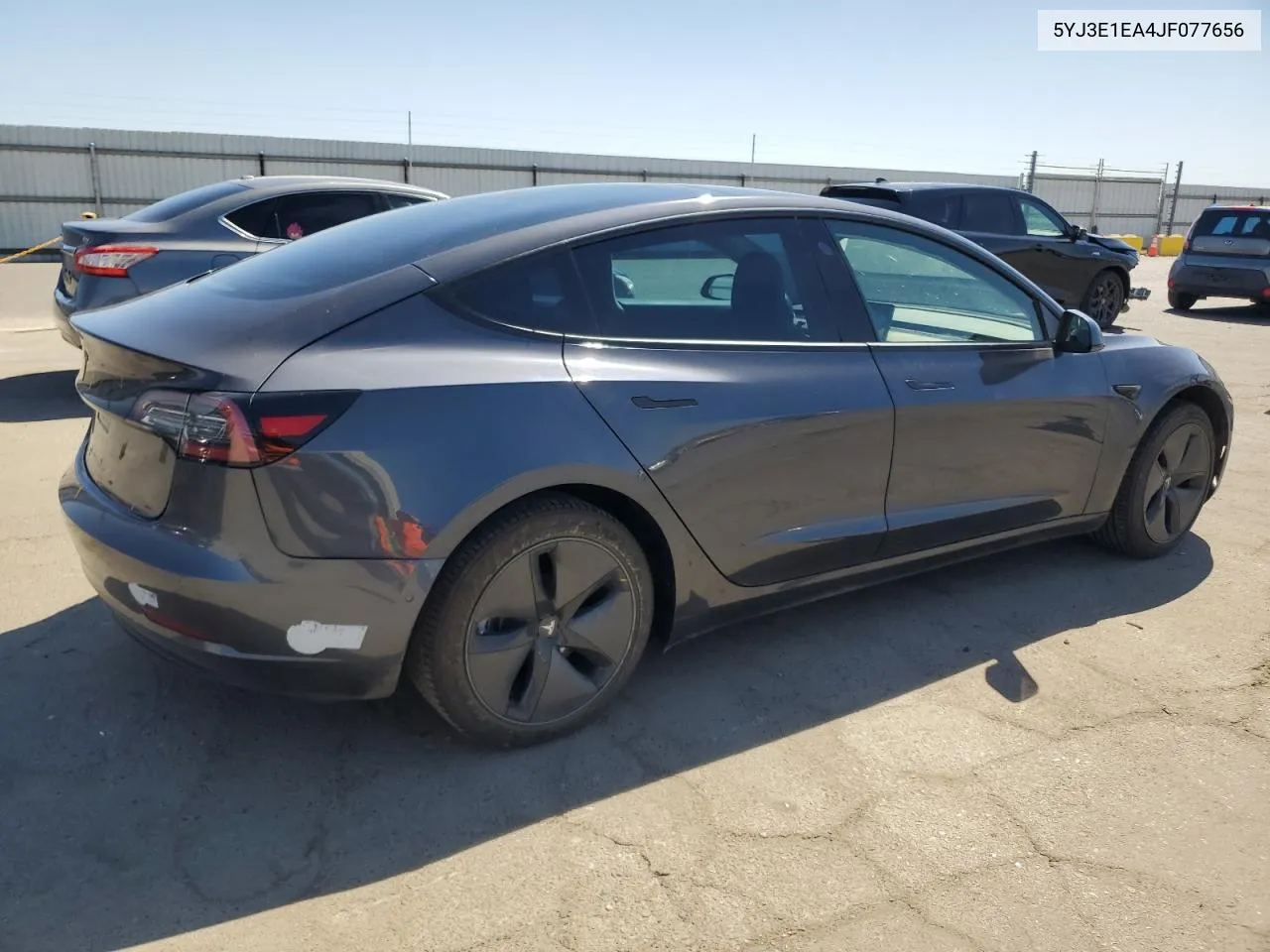 2018 Tesla Model 3 VIN: 5YJ3E1EA4JF077656 Lot: 71412304