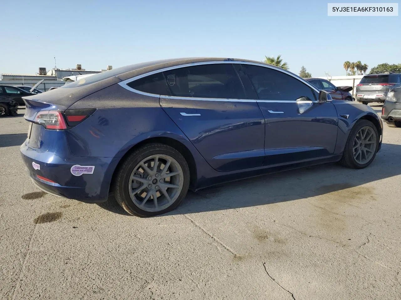 5YJ3E1EA6KF310163 2019 Tesla Model 3