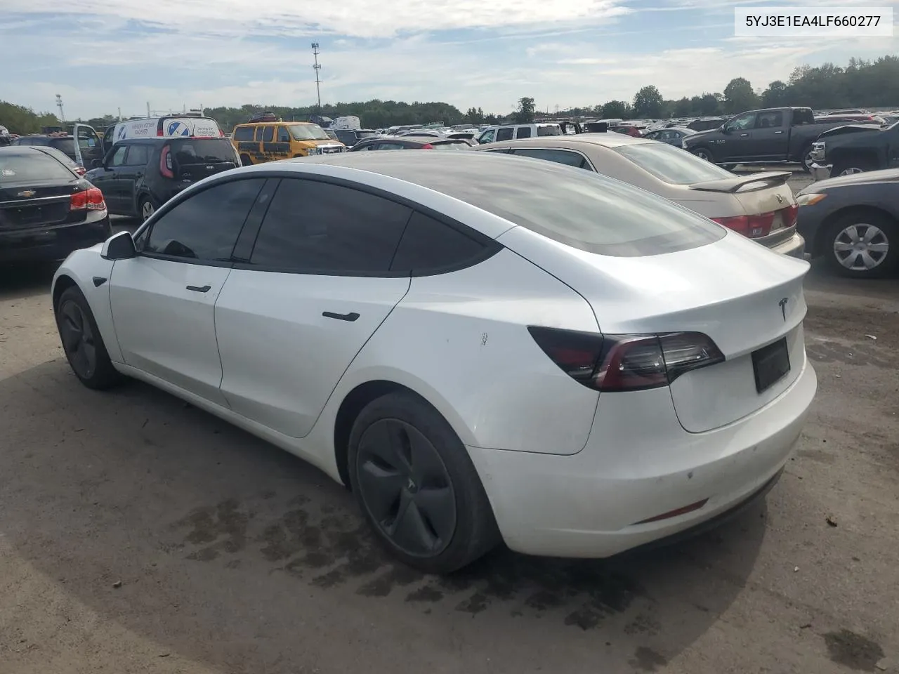 2020 Tesla Model 3 VIN: 5YJ3E1EA4LF660277 Lot: 71810174