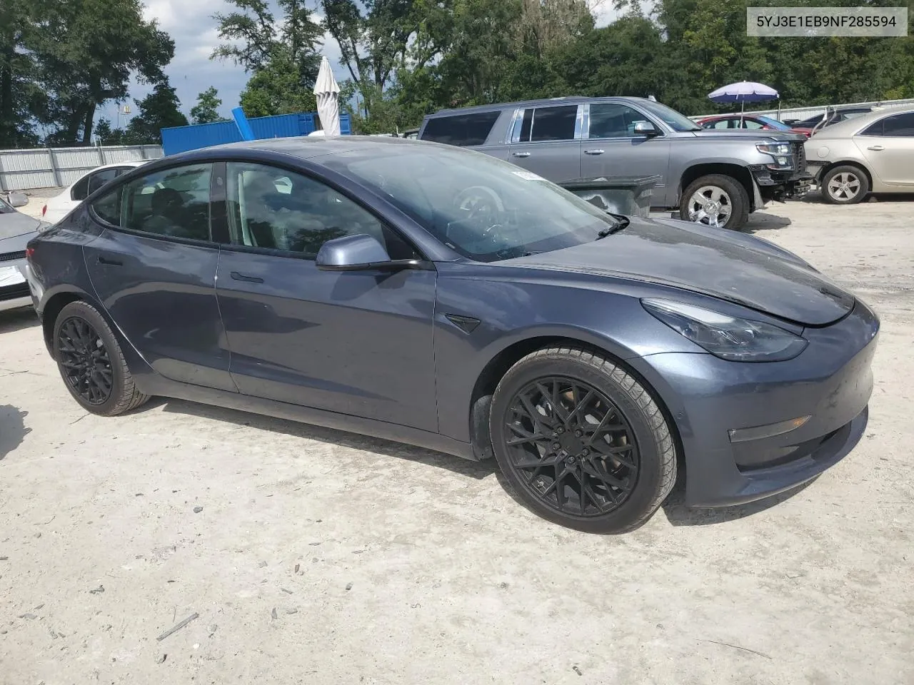 5YJ3E1EB9NF285594 2022 Tesla Model 3