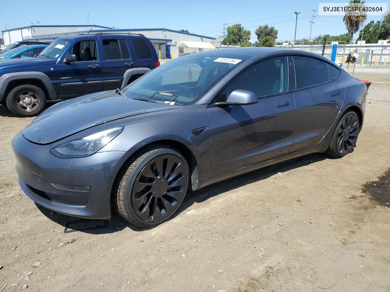 5YJ3E1EC5PF432604 2023 Tesla Model 3