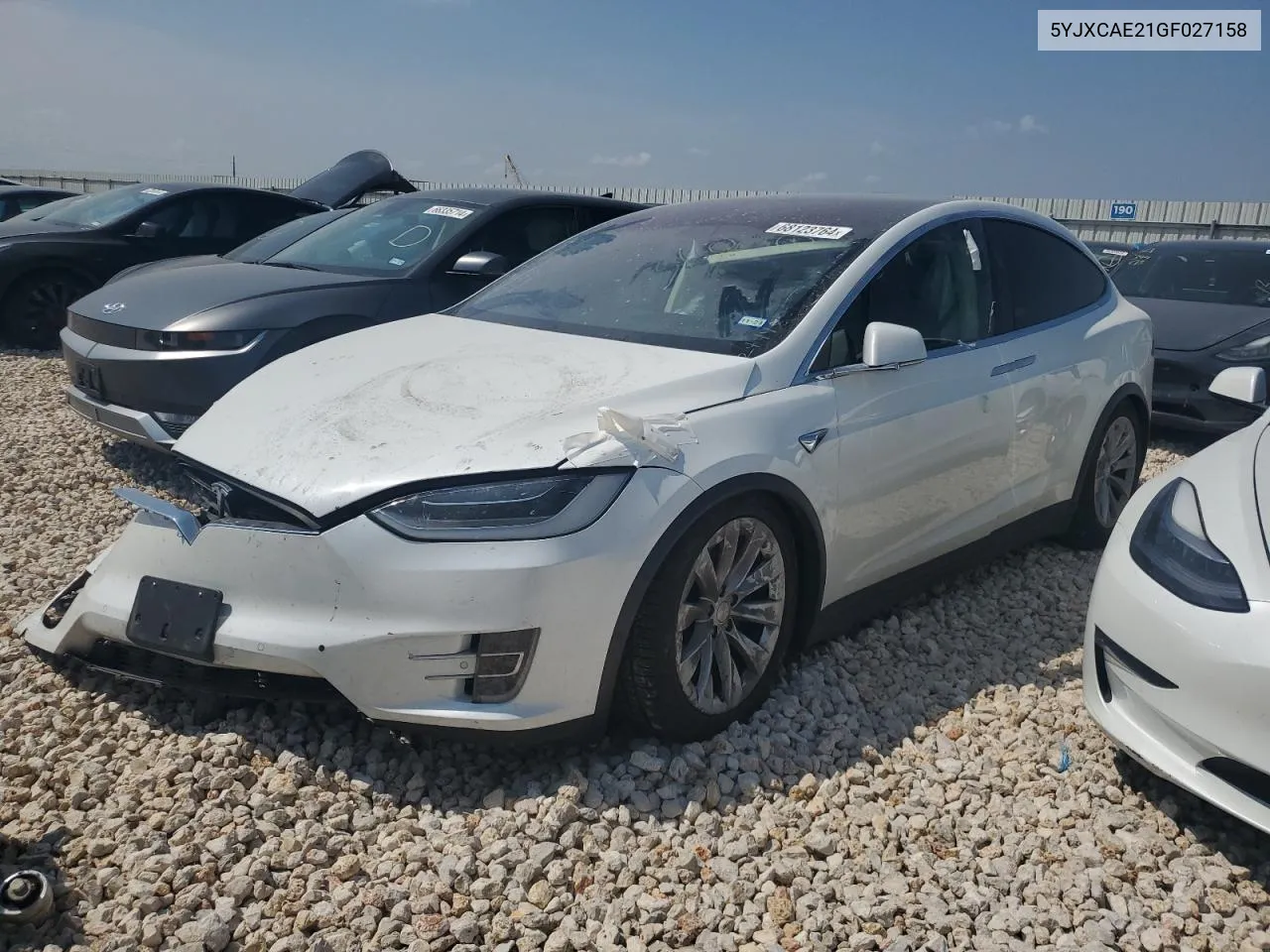 2016 Tesla Model X VIN: 5YJXCAE21GF027158 Lot: 68123764