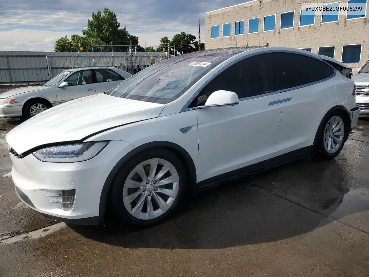 2016 Tesla Model X VIN: 5YJXCBE20GF005299 Lot: 69894204