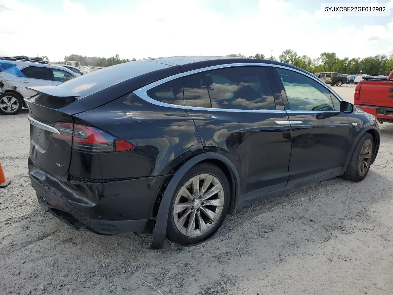 5YJXCBE22GF012982 2016 Tesla Model X