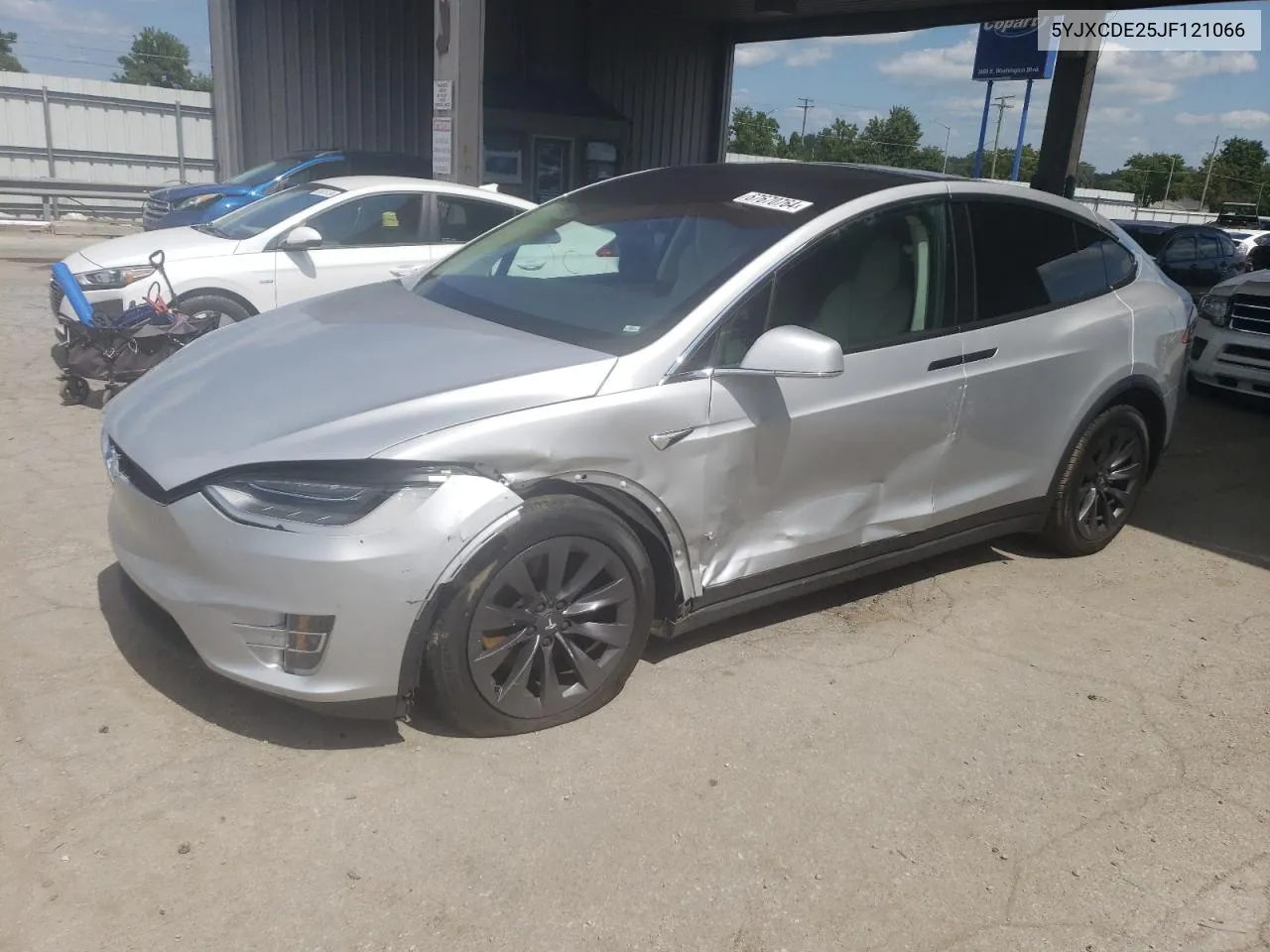 5YJXCDE25JF121066 2018 Tesla Model X