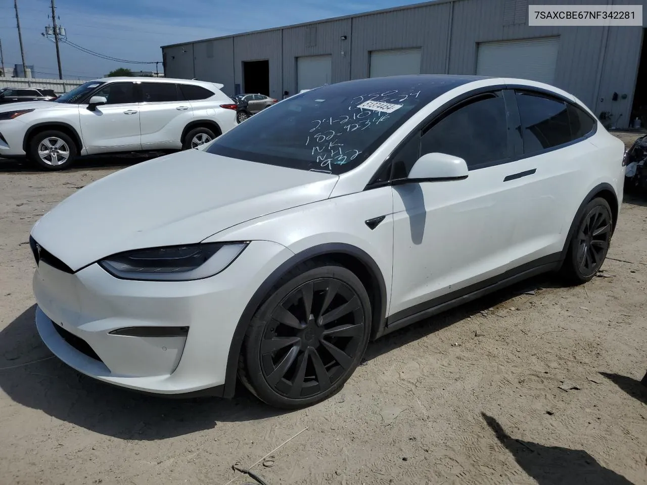 2022 Tesla Model X VIN: 7SAXCBE67NF342281 Lot: 51374454