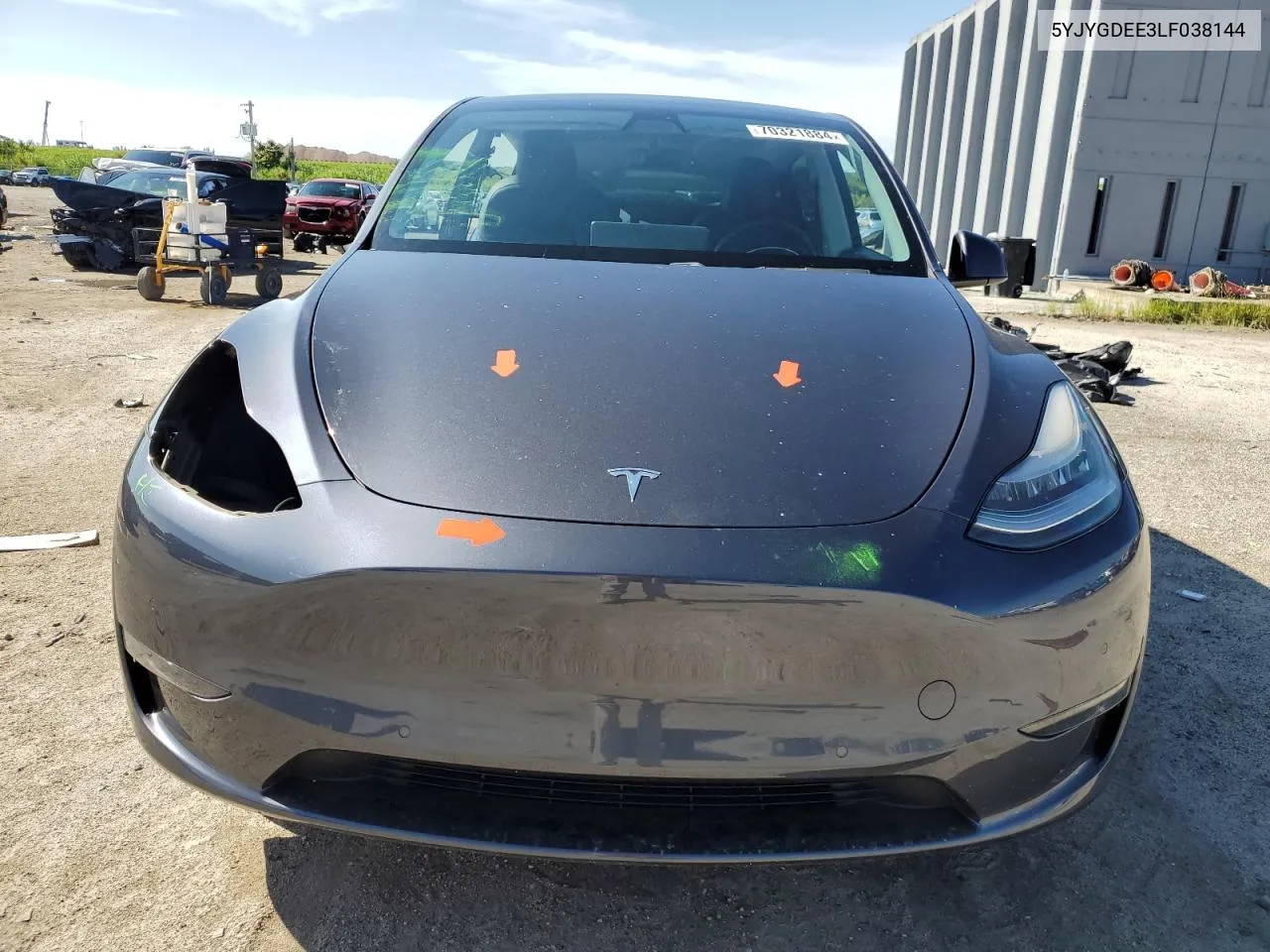 2020 Tesla Model Y VIN: 5YJYGDEE3LF038144 Lot: 70321884