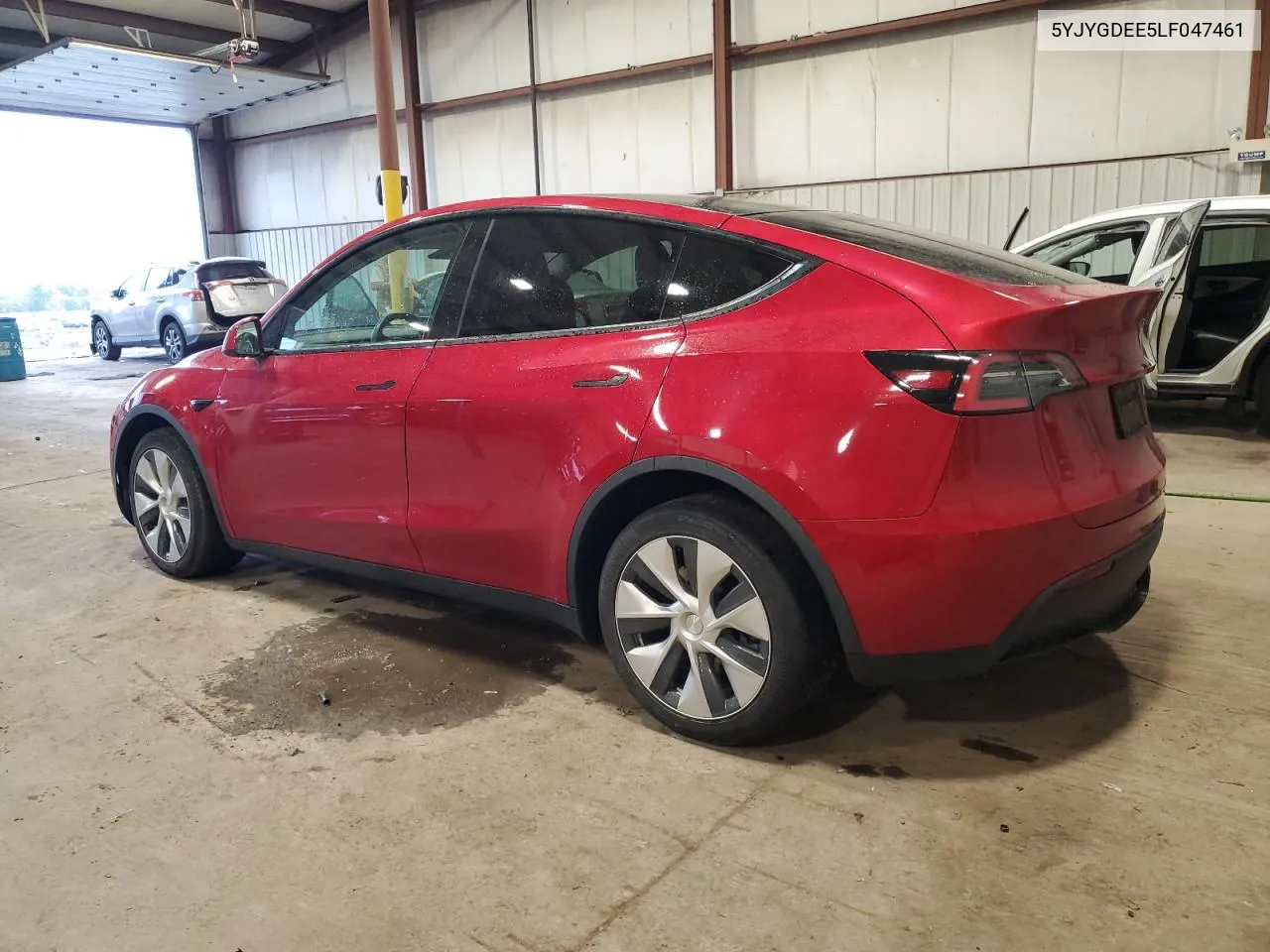 2020 Tesla Model Y VIN: 5YJYGDEE5LF047461 Lot: 71749274