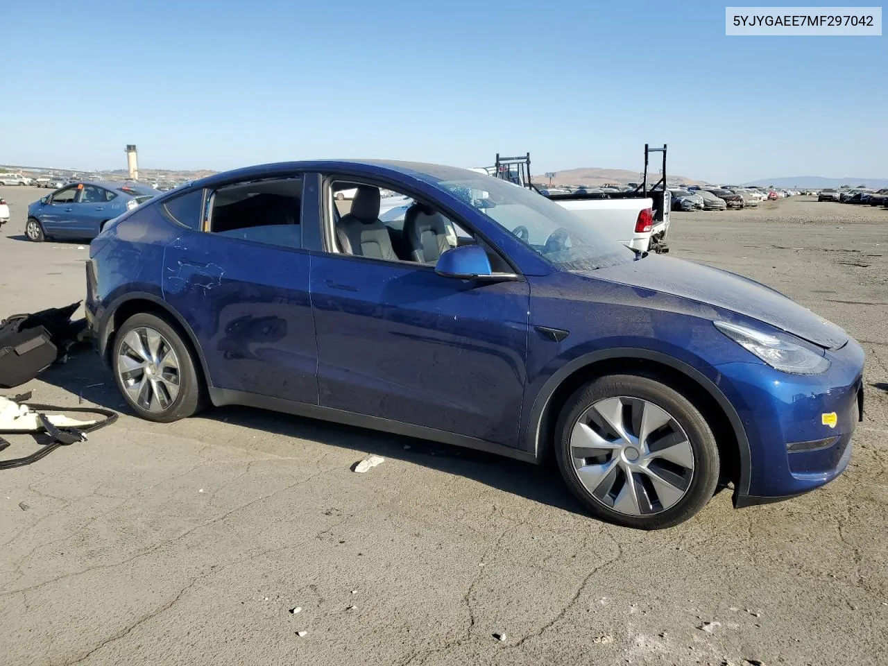 5YJYGAEE7MF297042 2021 Tesla Model Y