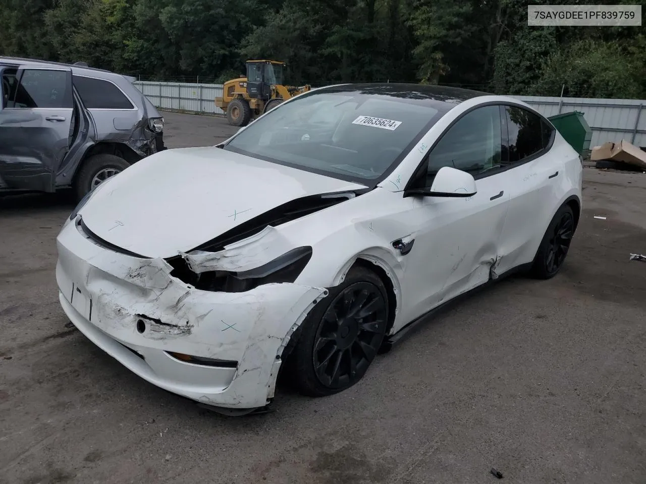 7SAYGDEE1PF839759 2023 Tesla Model Y