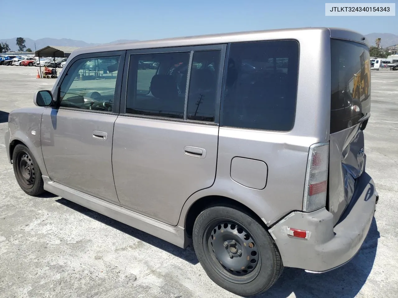 2004 Toyota Scion Xb VIN: JTLKT324340154343 Lot: 66384534