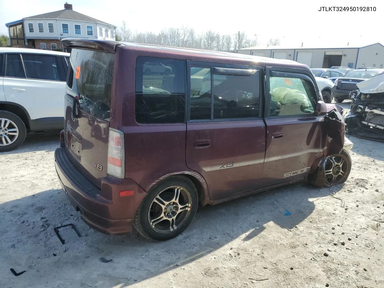 2005 Toyota Scion Xb VIN: JTLKT324950192810 Lot: 71583354