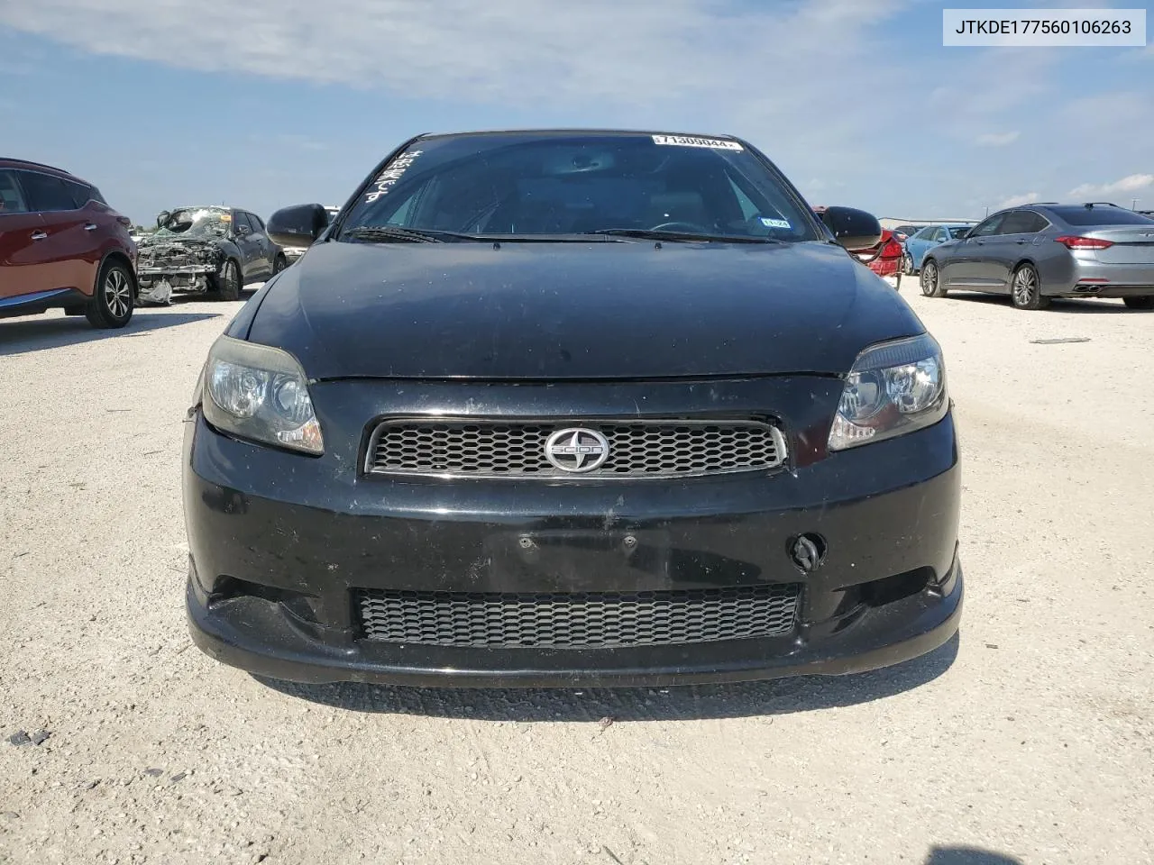 2006 Toyota Scion Tc VIN: JTKDE177560106263 Lot: 71309044