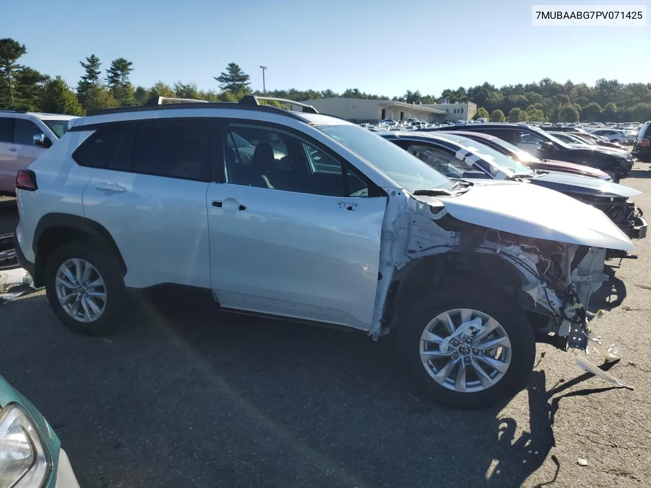 2023 Toyota Corolla Cross Le VIN: 7MUBAABG7PV071425 Lot: 68968374