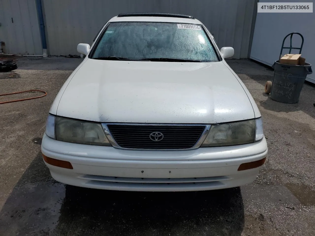 1996 Toyota Avalon Xl VIN: 4T1BF12B5TU133065 Lot: 71009654