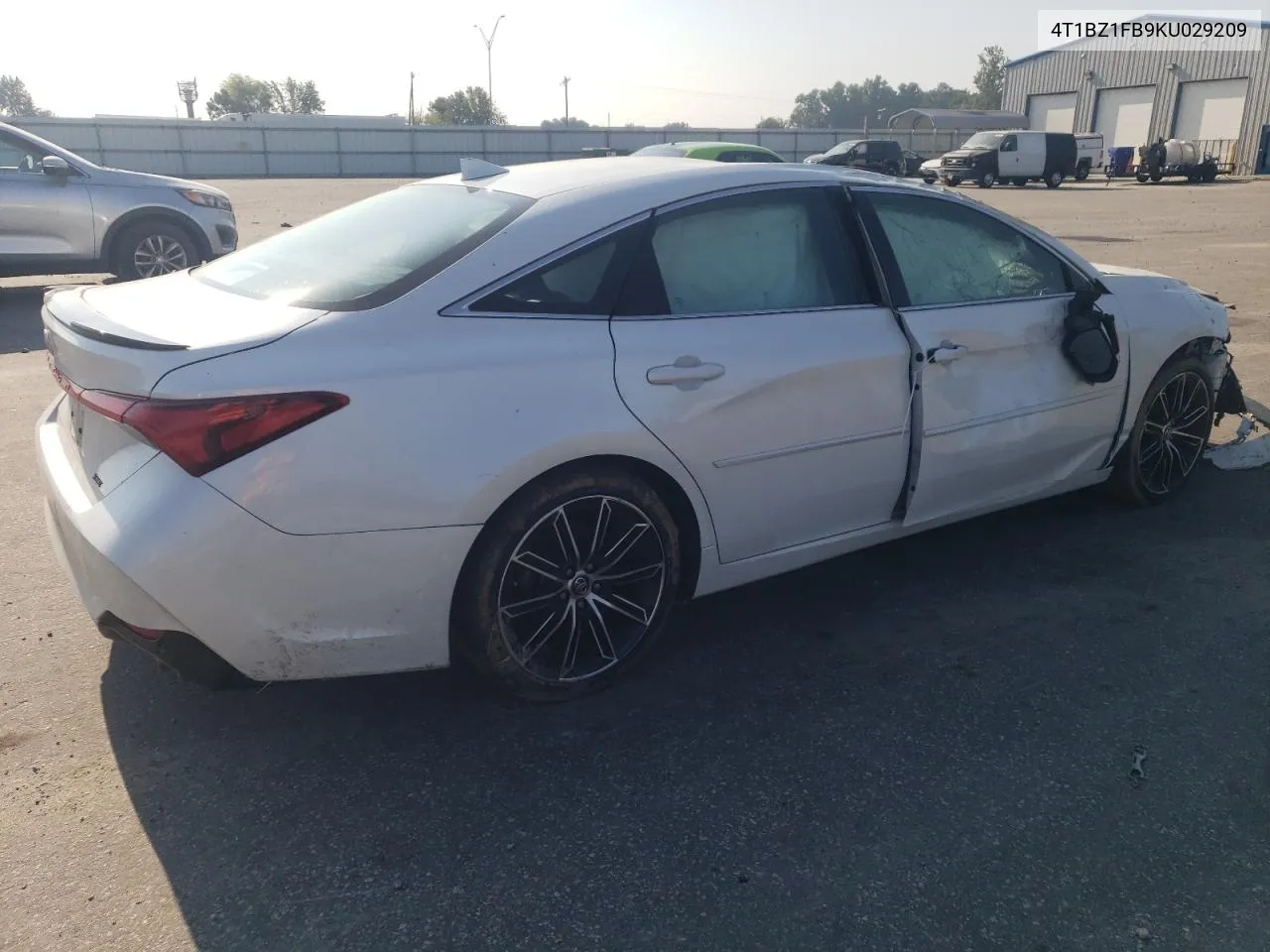 4T1BZ1FB9KU029209 2019 Toyota Avalon Xle