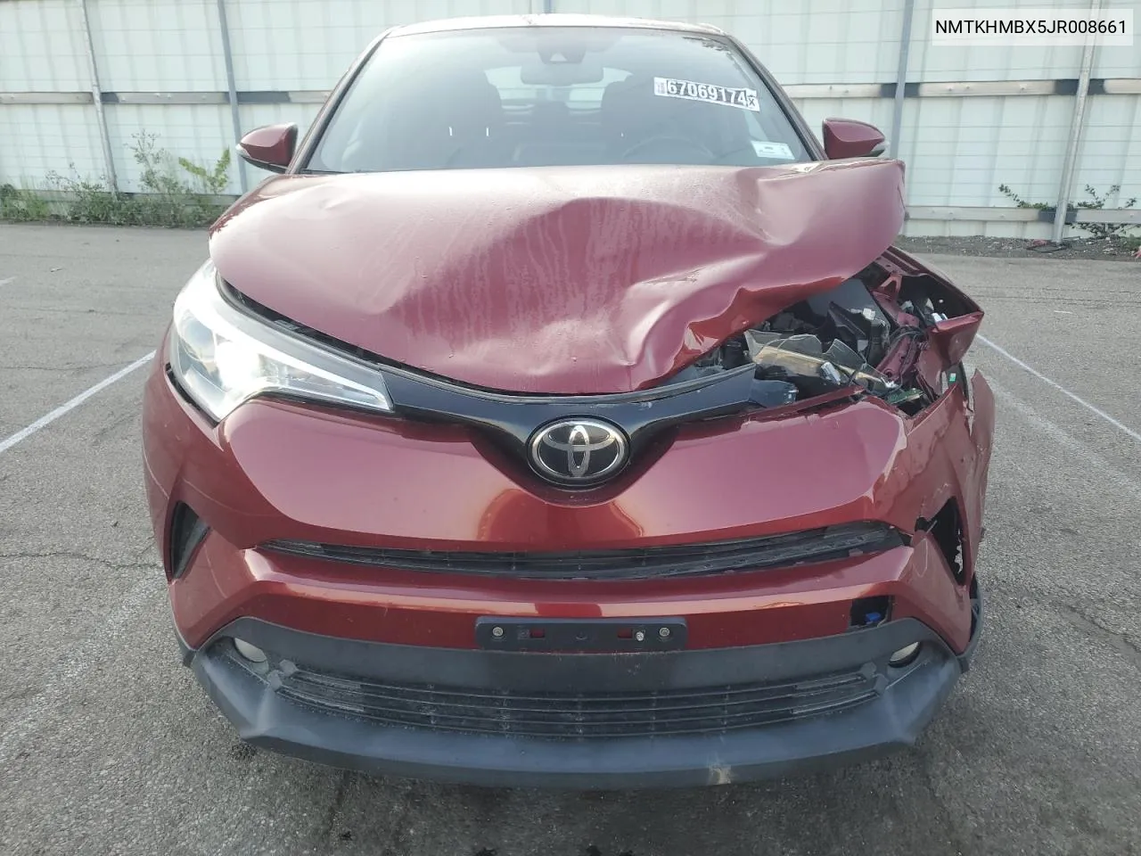 NMTKHMBX5JR008661 2018 Toyota C-Hr Xle