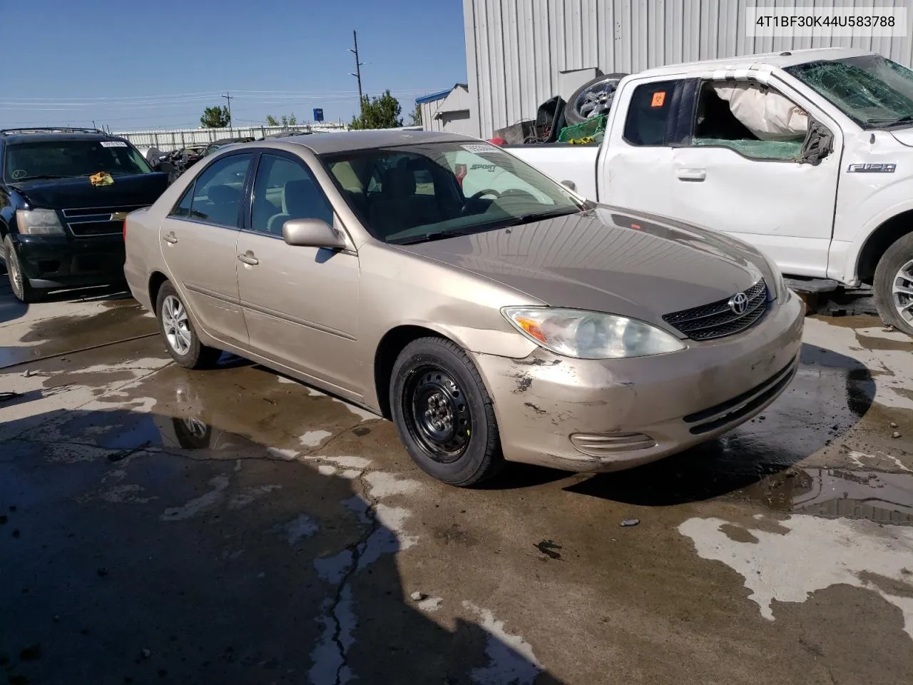 2004 Toyota Camry Le VIN: 4T1BF30K44U583788 Lot: 69339444