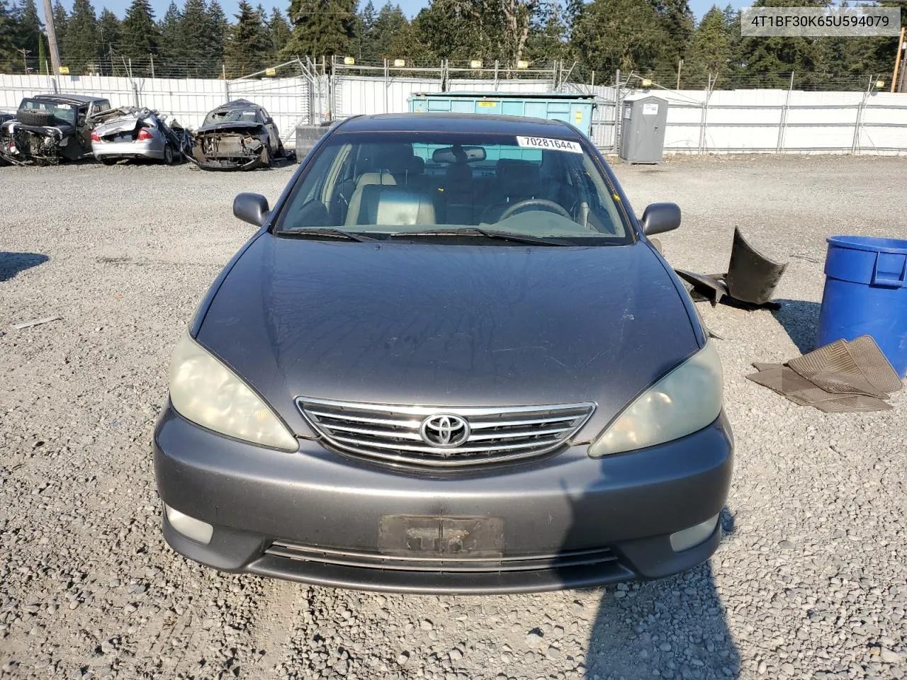 2005 Toyota Camry Le VIN: 4T1BF30K65U594079 Lot: 70281644