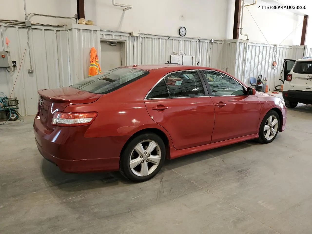 2010 Toyota Camry Base VIN: 4T1BF3EK4AU033866 Lot: 70826534