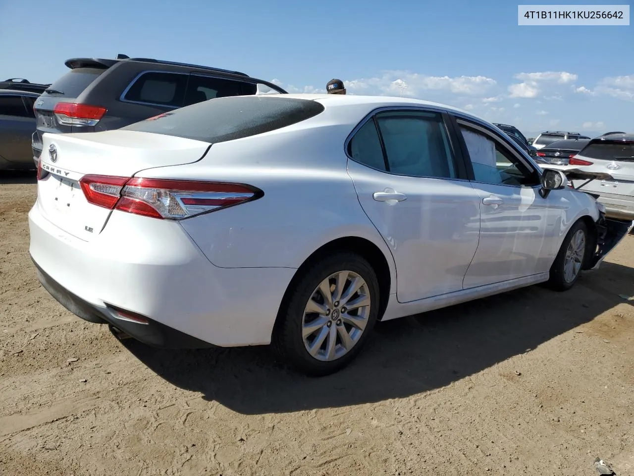 2019 Toyota Camry L VIN: 4T1B11HK1KU256642 Lot: 70064814