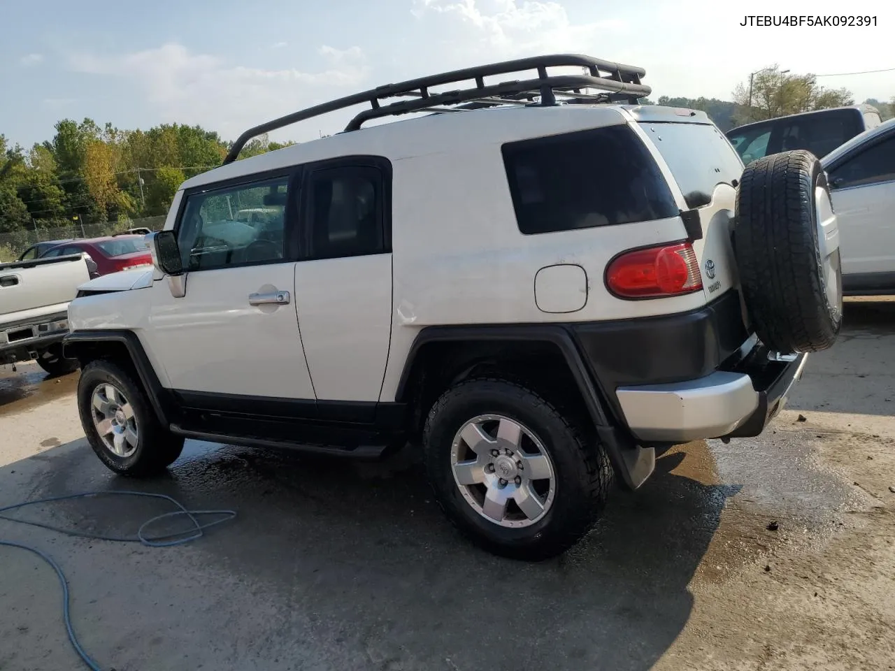 2010 Toyota Fj Cruiser VIN: JTEBU4BF5AK092391 Lot: 69499334