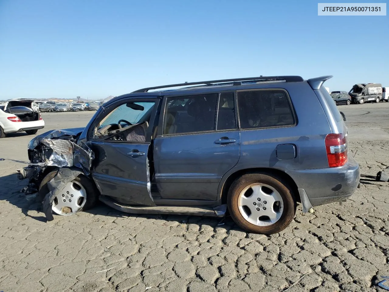 2005 Toyota Highlander Limited VIN: JTEEP21A950071351 Lot: 69220804